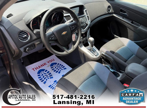Used 2015 Chevrolet Cruze LT image 12
