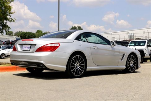 Used 2013 Mercedes-Benz SL 550 image 6
