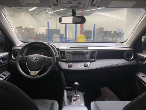 Used 2015 Toyota RAV4 XLE image 15