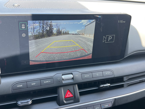New 2025 Kia K4 LXS image 18
