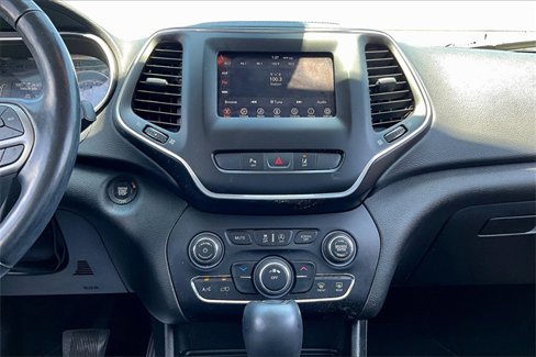 Used 2021 Jeep Cherokee Latitude Lux image 17
