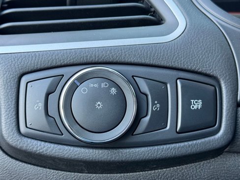 Used 2022 Ford Edge SE image 14