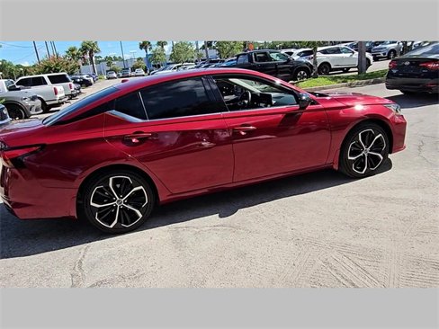 Used 2023 Nissan Altima 2.5 SR image 27