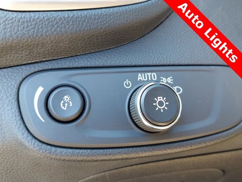 Used 2021 Chevrolet Trax LS w/ Tint and Cruise Package image 17
