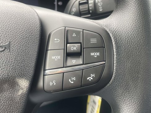 New 2025 Ford Maverick XL image 16