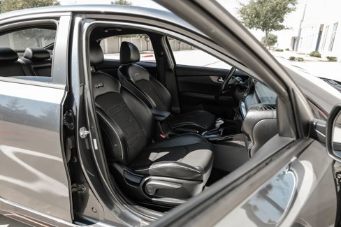 Used 2021 Kia Forte GT-Line image 33