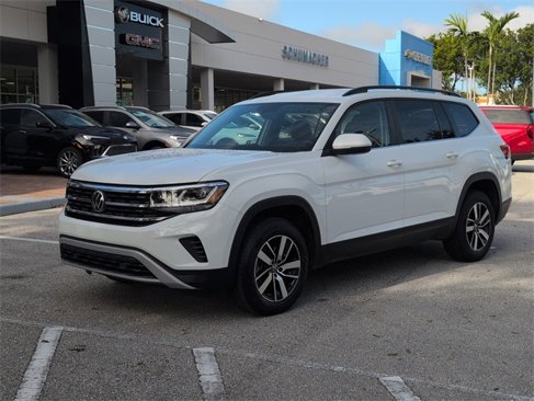 Certified 2023 Volkswagen Atlas SE image 4
