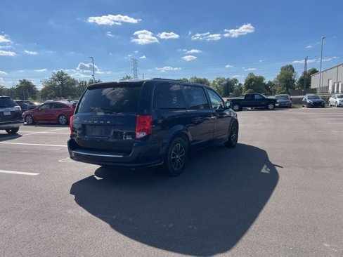 Used 2017 Dodge Grand Caravan GT image 7