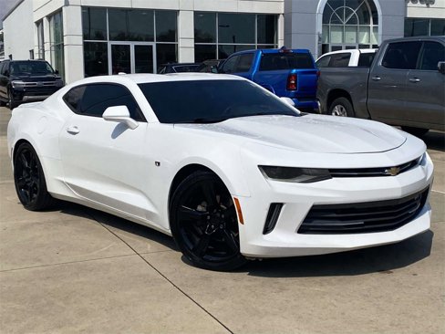 Used 2018 Chevrolet Camaro LT image 37