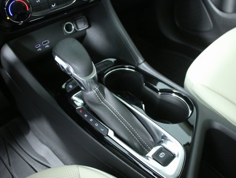 Used 2024 Buick Encore GX Sport Touring image 11