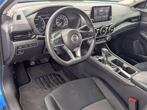 Used 2020 Nissan Sentra SV image 17