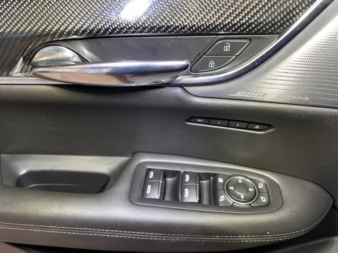 Used 2020 Cadillac XT6 Sport image 85