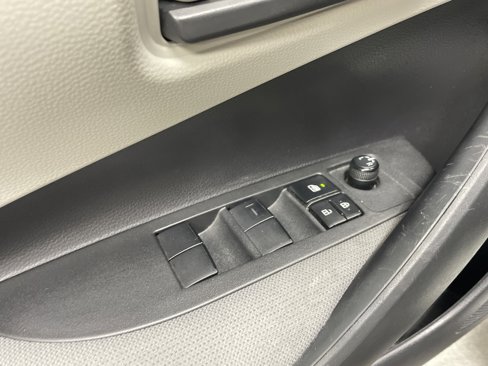 Certified 2022 Toyota Corolla LE image 15