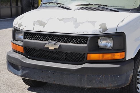 Used 2010 Chevrolet Express 2500 image 9