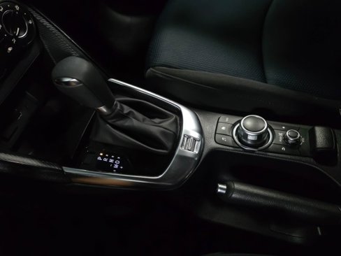 Used 2018 Toyota Yaris iA image 25