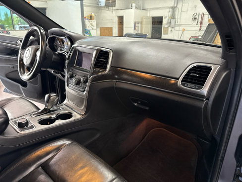 Used 2018 Jeep Grand Cherokee Limited image 50