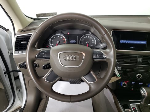 Used 2016 Audi Q5 2.0T Premium image 18