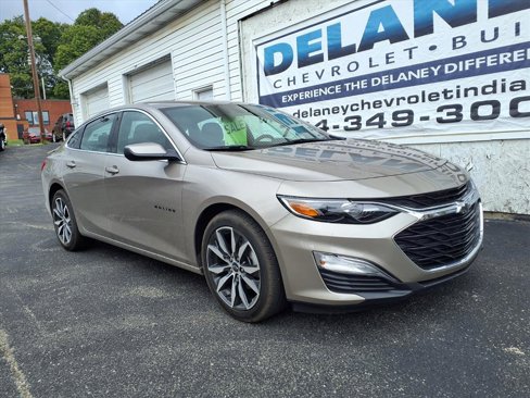 Certified 2025 Chevrolet Malibu RS image 1
