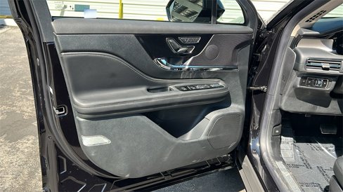 New 2025 Lincoln Corsair Reserve w/ Jet Appearance Package image 21