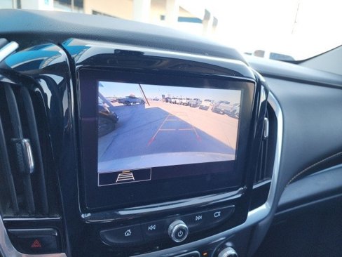 Used 2020 Chevrolet Traverse LT image 26