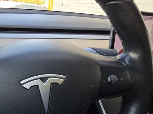 Used 2018 Tesla Model 3 Long Range image 27