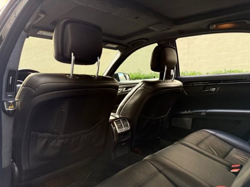 Used 2012 Mercedes-Benz S 63 AMG image 21