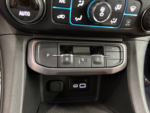 Used 2020 GMC Acadia AT4 w/ Driver Alert Package II image 24