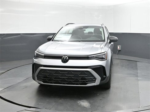 New 2025 Volkswagen Taos S image 30
