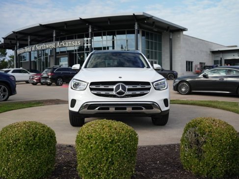 Certified 2022 Mercedes-Benz GLC 300 4MATIC w/ Premium Package Lite image 2