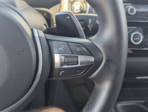 Used 2015 BMW M235i Convertible image 24