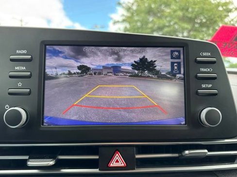 Certified 2023 Hyundai Elantra Blue image 24