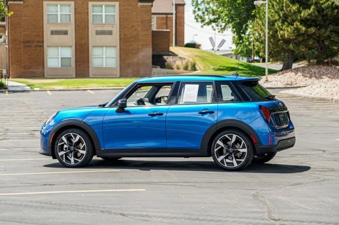 Certified 2025 MINI Cooper S image 7