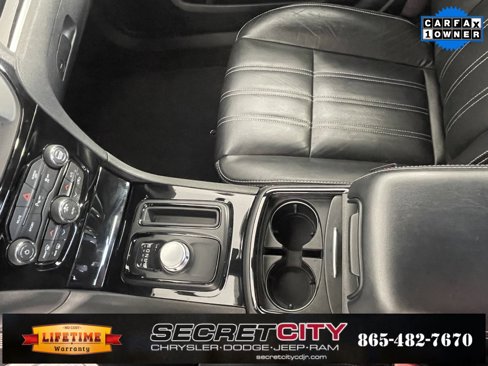Used 2023 Chrysler 300 S image 17