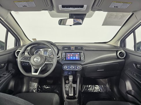 Used 2020 Nissan Versa S image 25
