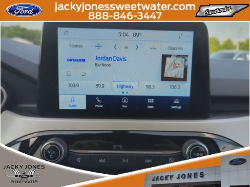 Certified 2021 Ford Escape SE w/ SE Sport Appearance Package image 25