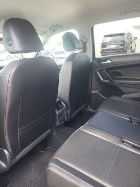 Used 2020 Volkswagen Tiguan SE image 7