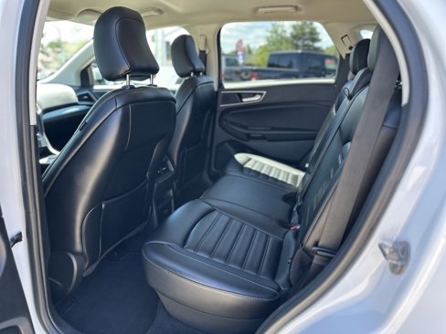 Used 2022 Ford Edge SEL image 31