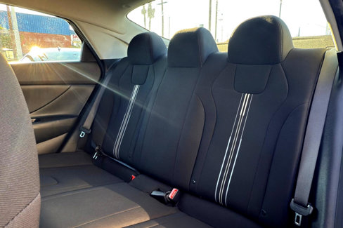 Used 2023 Hyundai Elantra Blue image 18