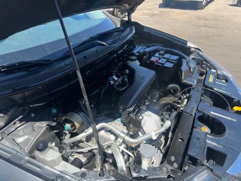 Used 2018 Nissan Rogue S image 30