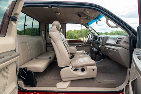 Used 2001 Ford F350 Lariat image 38