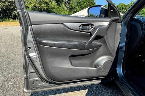 Used 2019 Nissan Rogue Sport S w/ Appearance Package image 20