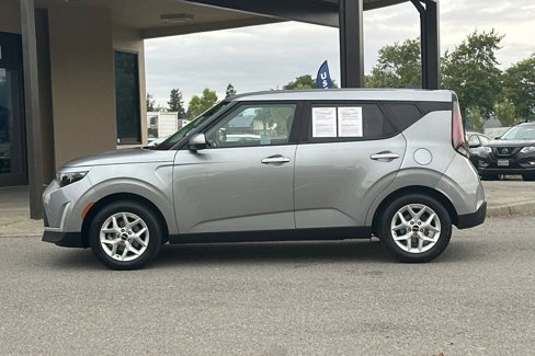Used 2024 Kia Soul LX w/ Option Group 015 image 7