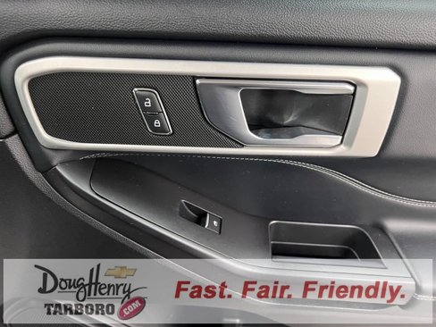 Used 2020 Ford Explorer XLT w/ Equipment Group 202A image 41