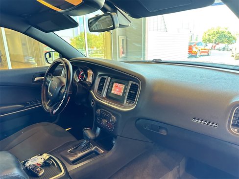 Used 2015 Dodge Charger SE w/ Popular Equipment Group image 26
