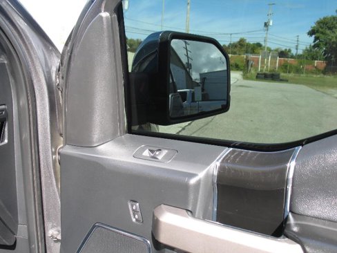 Used 2020 Ford F150 Platinum image 41