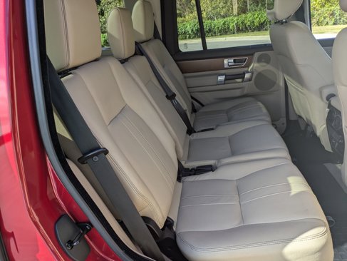 Used 2016 Land Rover LR4 HSE image 29