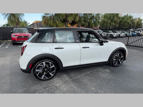 Certified 2025 MINI Cooper S image 25