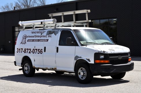 Used 2010 Chevrolet Express 2500 image 13
