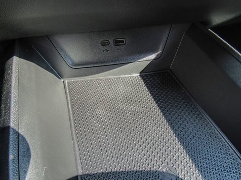 New 2026 Chevrolet Equinox ACTIV w/ Convenience Package III image 21