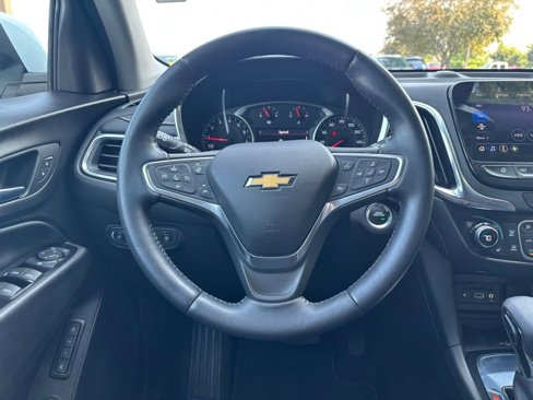 Used 2022 Chevrolet Equinox Premier image 23